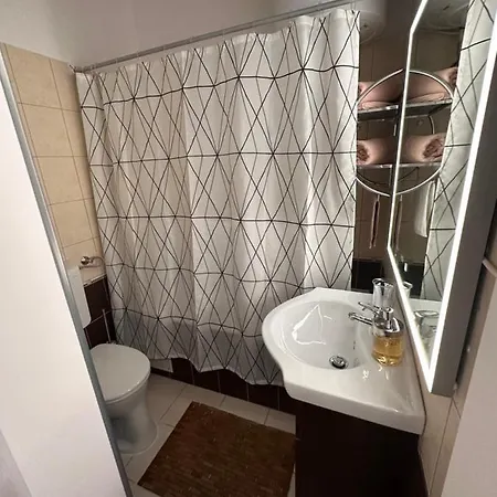 Elegant In The Centre With Ac Apartment Budapest