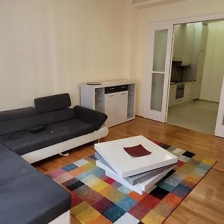 Apartment Basilica