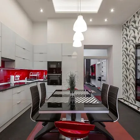 Apartment Exclusive Marilyn In The Heart Of