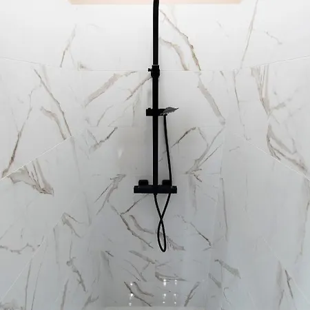E12 Boutique Apartment *