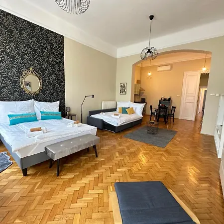Orangehomes Peaceful Next To Market Hall Budapest