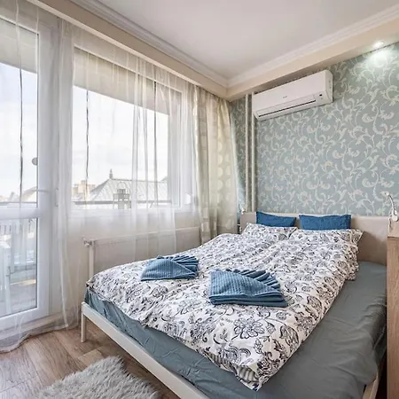 Liszt Ferenc Square Panorama Apartment *