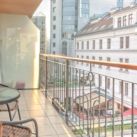 Capital Apartment Budapest
