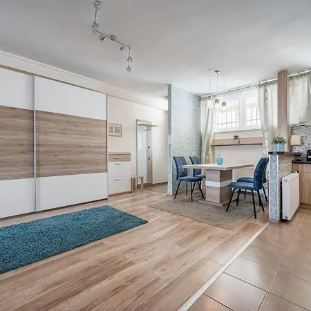 Liszt Ferenc Square Panorama Apartment *