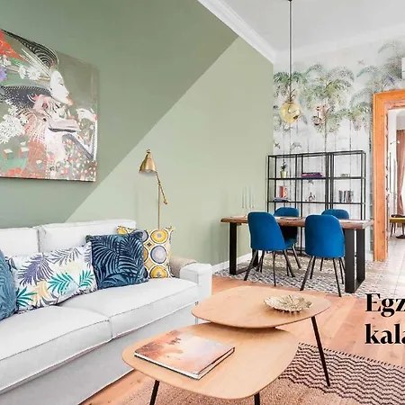 Urban Jungle For Real Treasure Seekers Appartement *