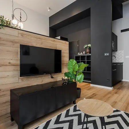 Apartment E32 - Oktogon Panorama Suite - Best Location - By Bqa *