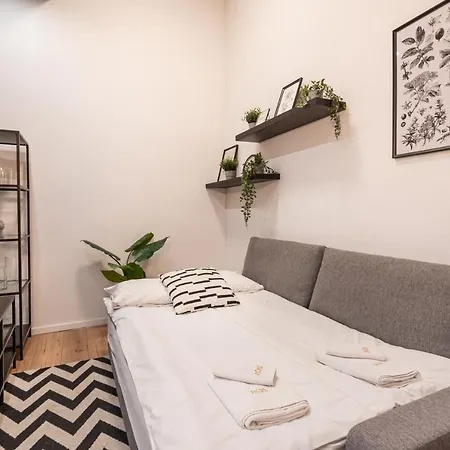 Apartment E32 - Oktogon Panorama Suite - Best Location - By Bqa *