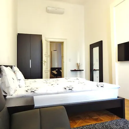 Apartment Erzsebet Boulevard *