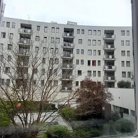 B3 * Budapest