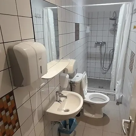 Apartment B3 *