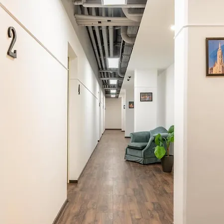 Aparthotel Vagabond Downtown 4*