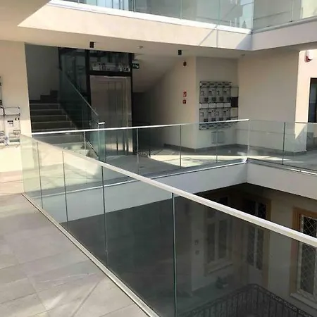 Luxury Cozy 2 Bdr Downtown Apt.7 Apartamento *
