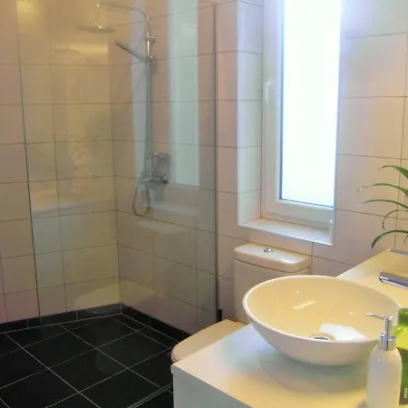 Spacious 1 Bed Basilica - With Balcony Apartment Budapest