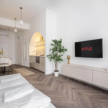 Appartamento E13 - Grand Boulevard Heritage - Location By Bqa Budapest