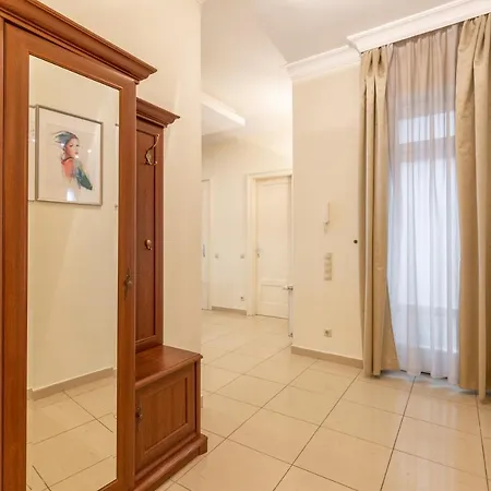 Apartment Gde Karoly Apartmant Budapest