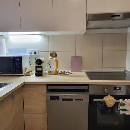 Apartament Near Danube *