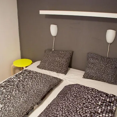 Hipster Hostel *