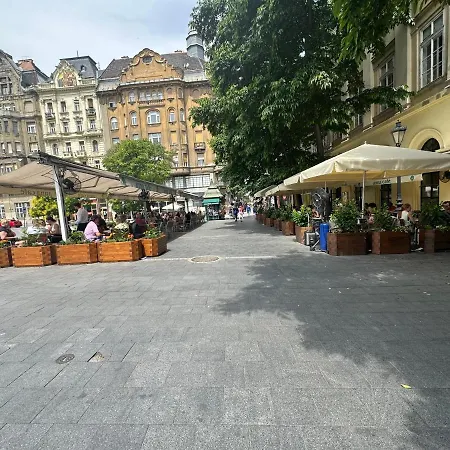 Aparthotel Merry Budapest