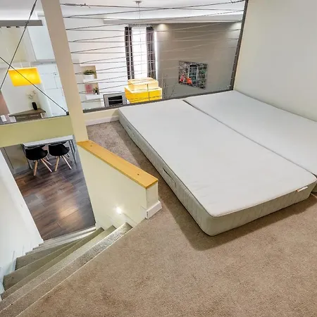 Spacious & Stylish In Downtown * Budapest