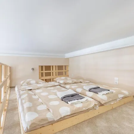 Apartamento Mezzanine - Air Conditioned Budapest