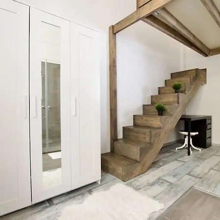 Budget By Hi5 - Mozsar Apartment *