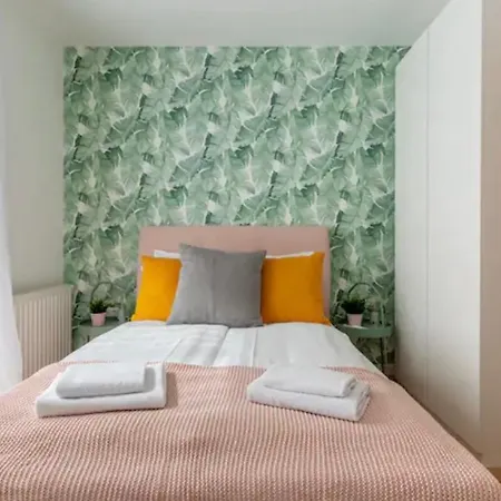 Kazinczy #freeparking Apartment Budapest