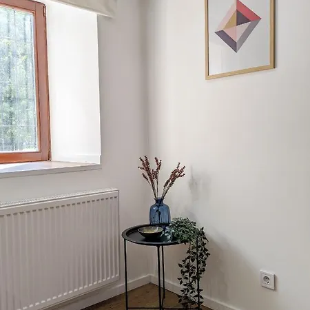 Stylish 2-bedroom In Budapest