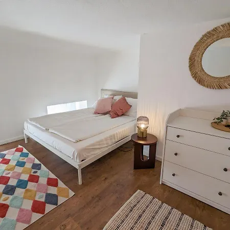 Stylish 2-bedroom In Apartment