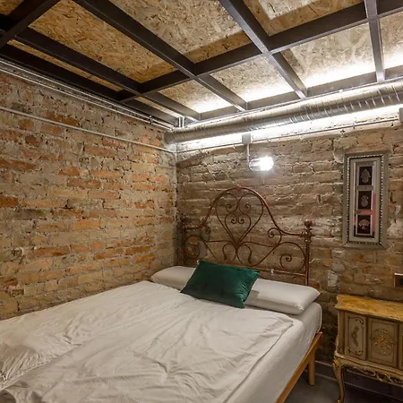 Apartment The Address Royal Loft Budapest