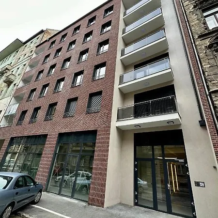 Cityscape ~ Ac/indoor Parking/balcony Budapest