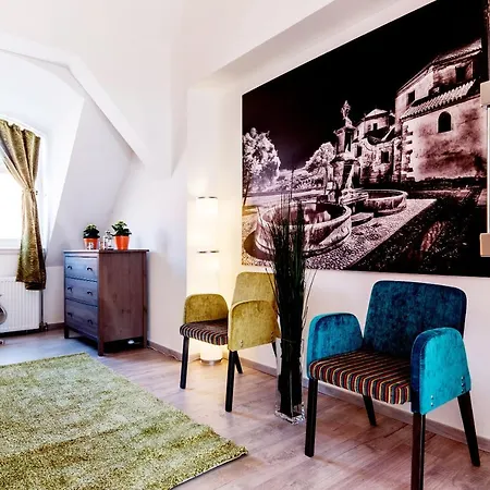 City Central Apartments *