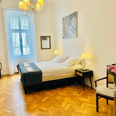 City Rooms Hostel Budapest
