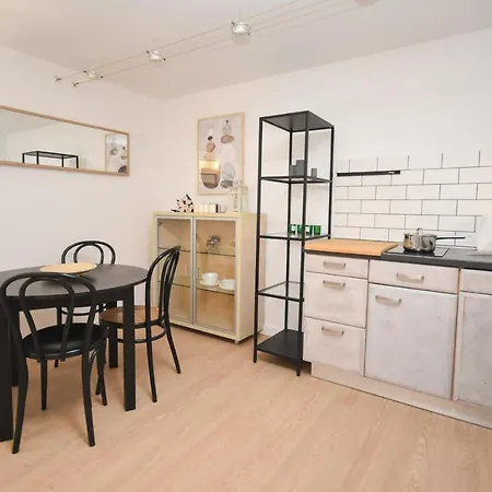 Stylish In Downtown For 2-4 People Budapest