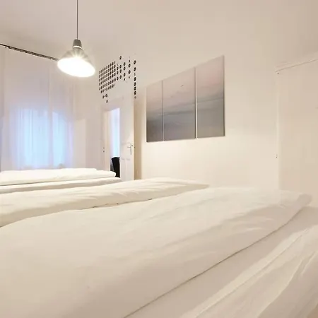 Budget By Hi5 - Mozsar Apartment *