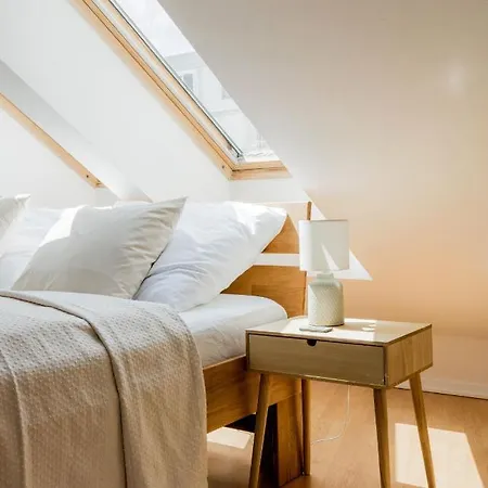 Bright And Spacious Penthouse W/ Terrace & Parking Διαμέρισμα