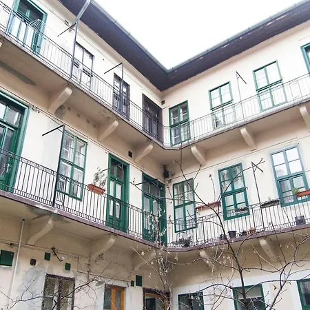Apartment King - Promo @king Str.@heroes Square *