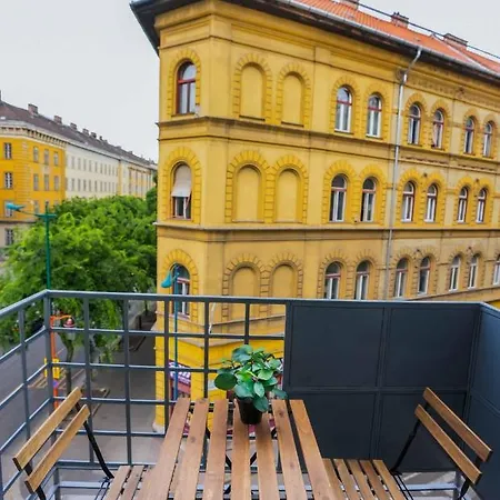 Corvin Avenue Premium Central Apartment Budapest