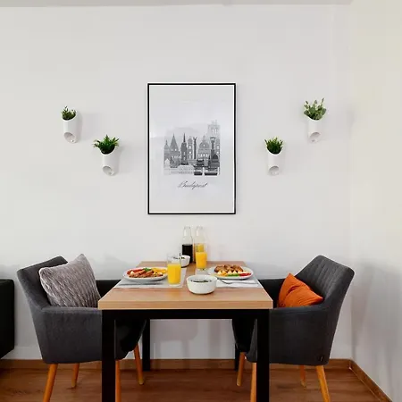 Apartment Urban Haven *