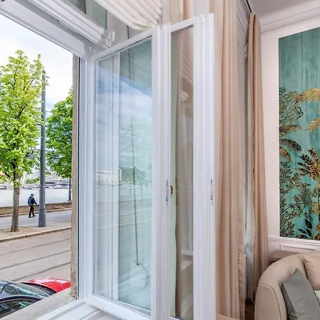 Διαμέρισμα Orangehomes Luxury Next To Gellert Hill