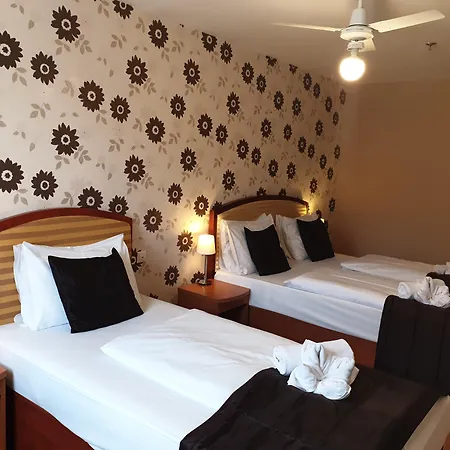 Hotell Six Budapest