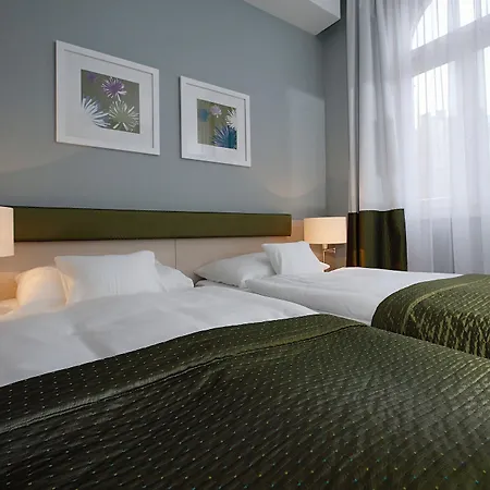 Atrium Fashion Hotel 4*