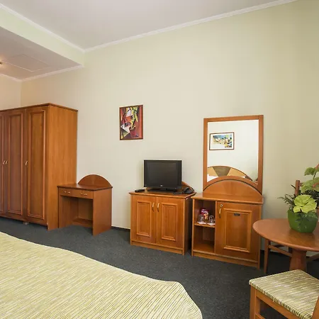 Hotel Baross -