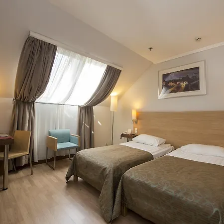 Hotel Bristol