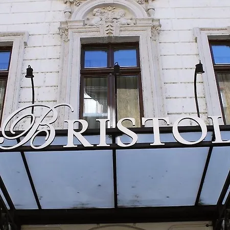 Bristol Hotel 4*