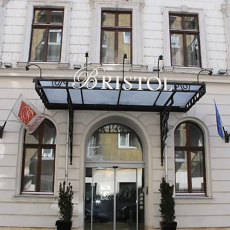 Hotel Bristol