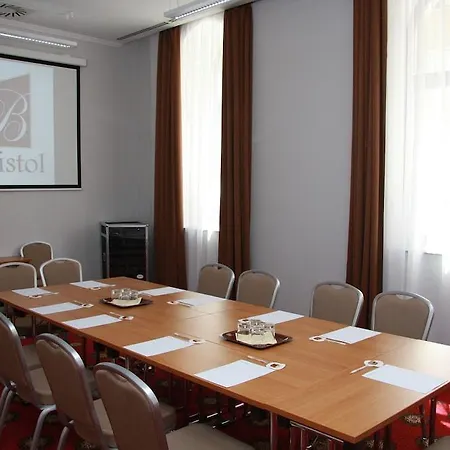 Hotel Bristol 4*