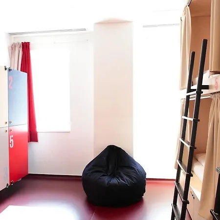Hostal Maverick Soho *