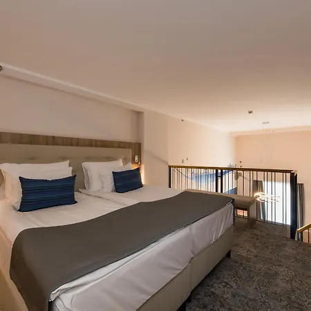 Three Corners Lifestyle 4*