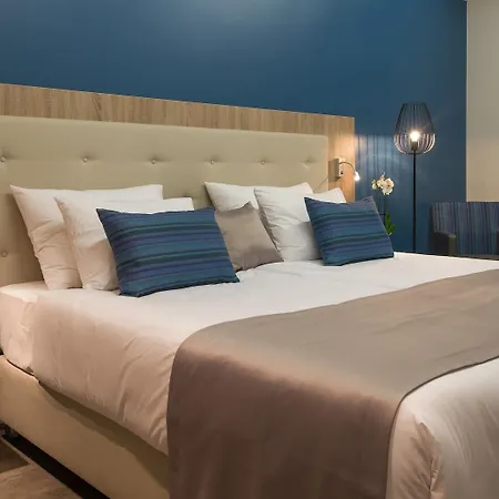 Hotel Three Corners Lifestyle 4*