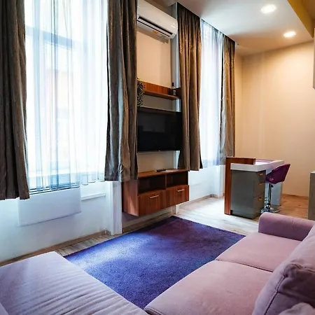 Elizabeth 44 Boulevard * Budapešť